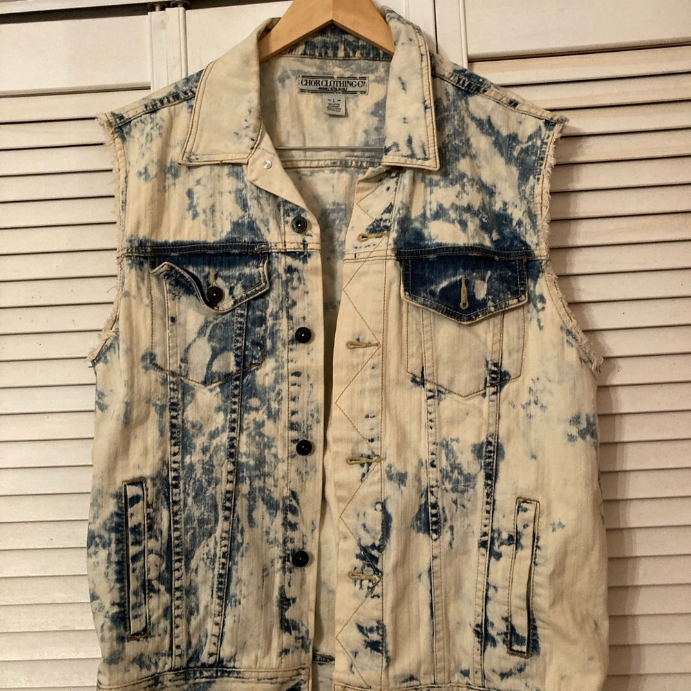 Men stone wash sleeveless jacket